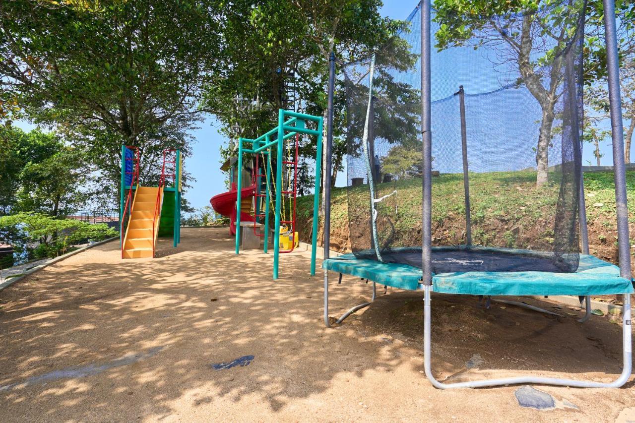 Haze&Kites Resort Munnar Exterior foto
