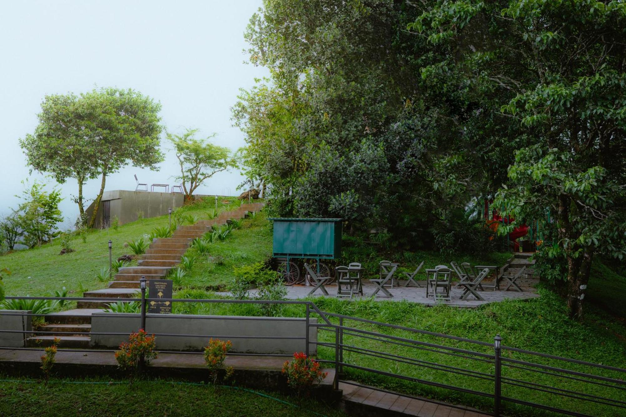 Haze&Kites Resort Munnar Exterior foto